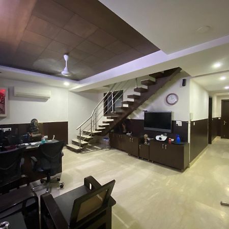 Sheesh Mahal Bed & Breakfast Нью-Дели Экстерьер фото